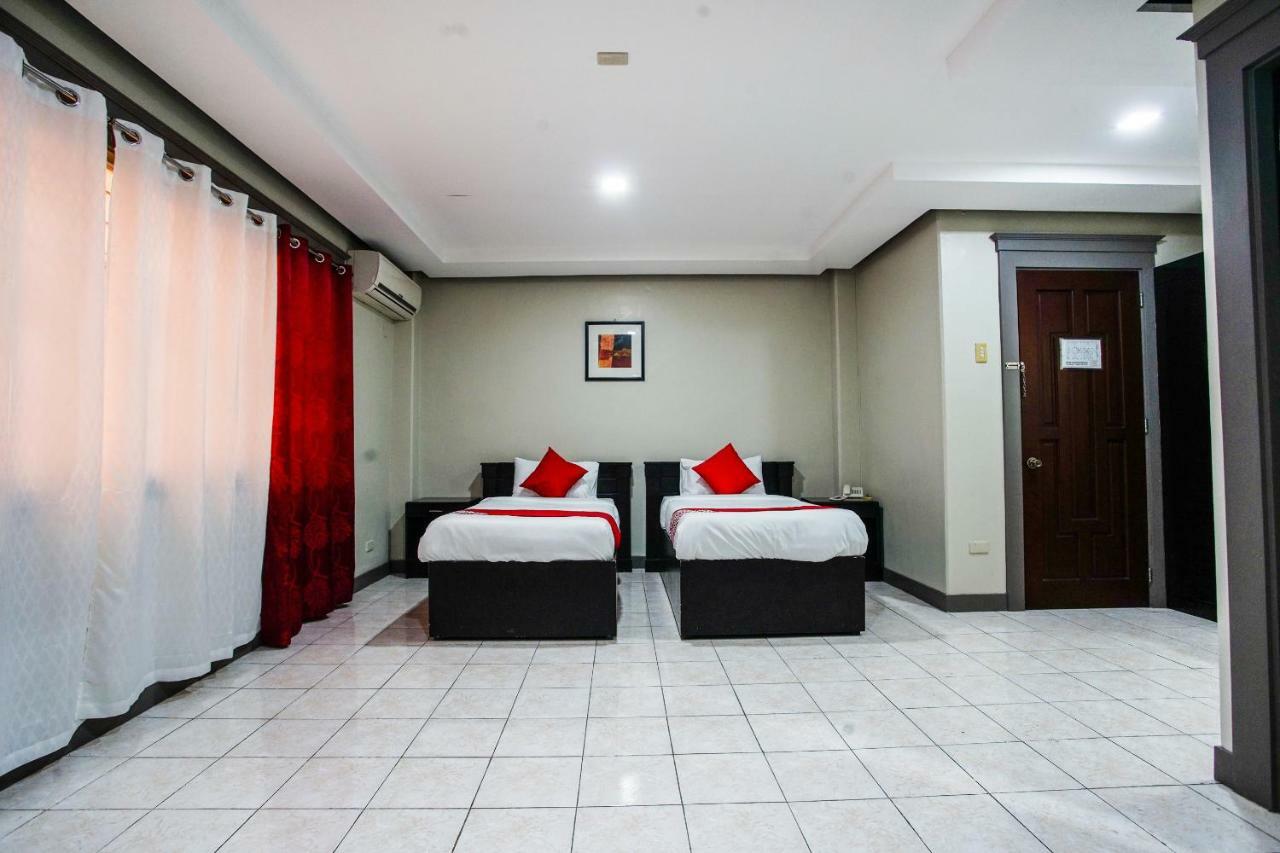 Oyo 192 Tcc Condo-Hostel Davao Экстерьер фото